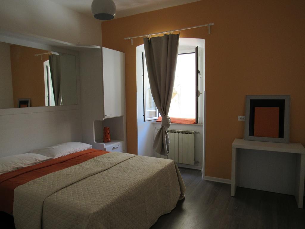 Smart Rooms Trieste Habitación foto