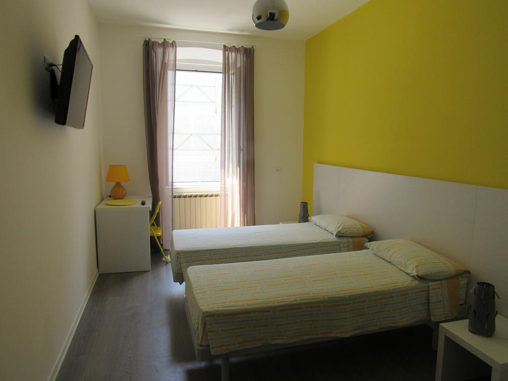 Smart Rooms Trieste Habitación foto